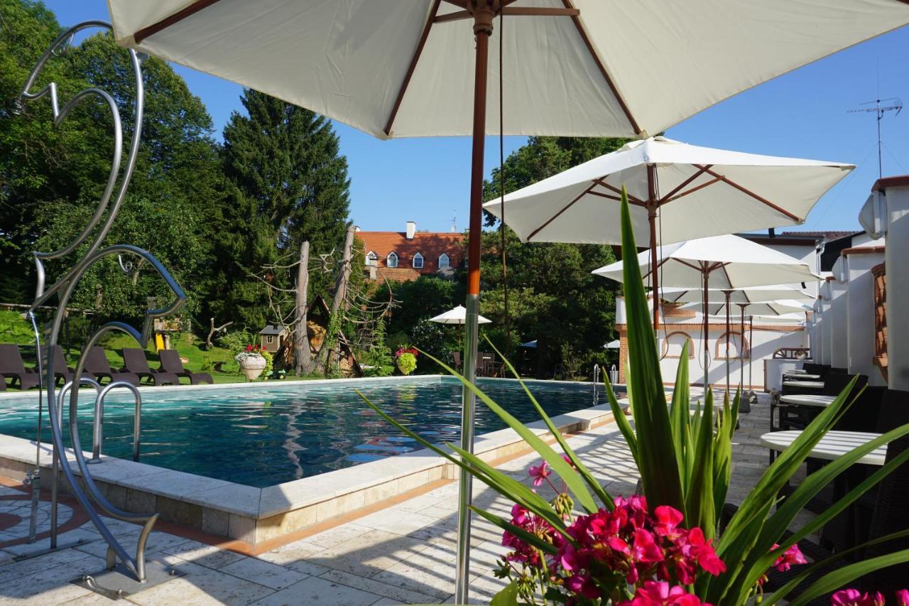 Gartenhotel Kloepferkeller Eibiswald Esterno foto